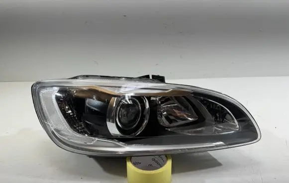 Volvo V60 Headlight/headlamp 31420262