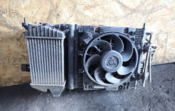 Opel Zafira B Radiator set 