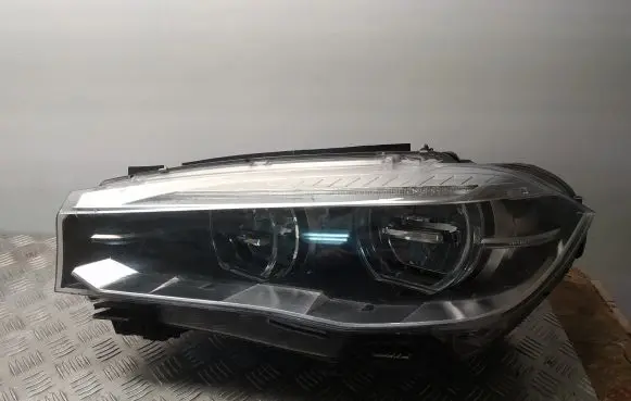 BMW X5 F15 Headlight/headlamp