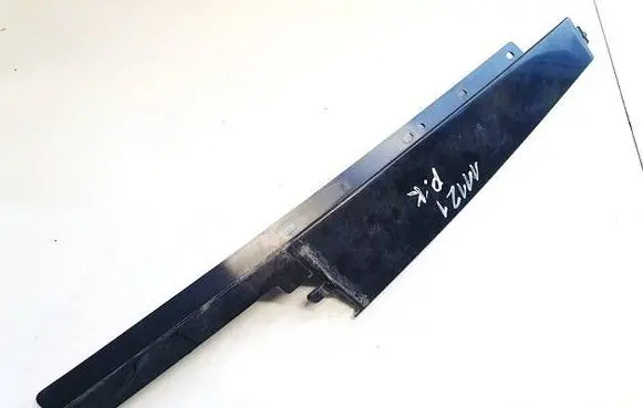 Land Rover Range Rover Evoque L538 Other front door trim element BJ3220555AD
