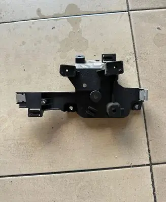 BMW 7 G11 G12 Other engine bay part 8579354