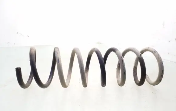 Mazda 3 I Rear coil spring