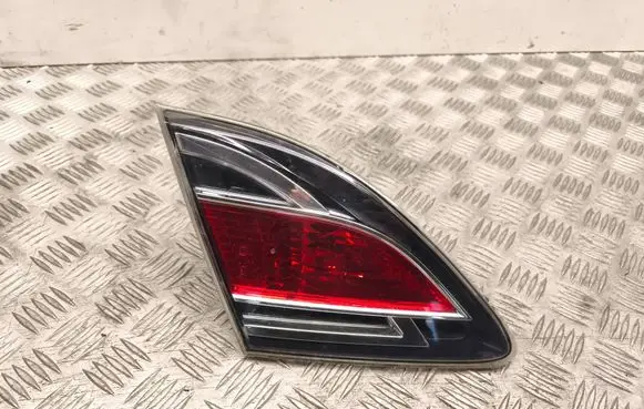 Mazda 6 Tailgate rear/tail lights 13241055