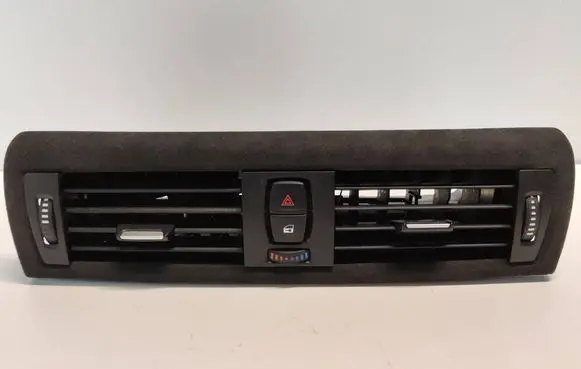 BMW 1 F20 F21 Dash center air vent grill 9207116 512979