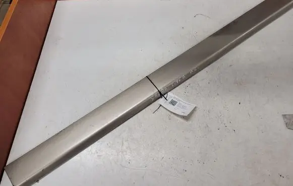 Skoda Superb B5 (3U) Front door trim (molding)