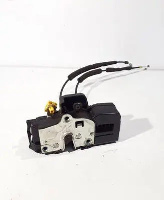 Chevrolet Captiva Front door lock