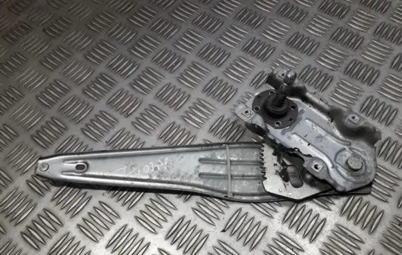 Toyota Corolla E120 E130 Sliding door window regulator with motor