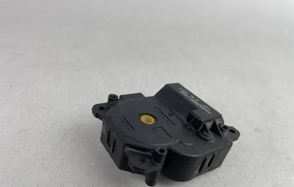 Subaru Outback Air flap motor/actuator AW0638001940