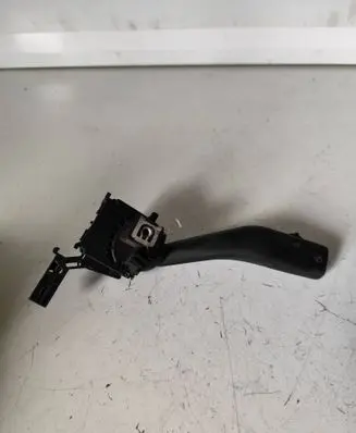 Volkswagen Caddy Wiper control stalk 1K0953519B 01203505 20350571006716