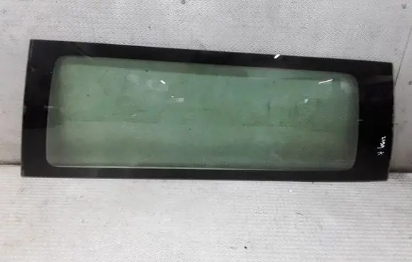 Honda HR-V Rear side window