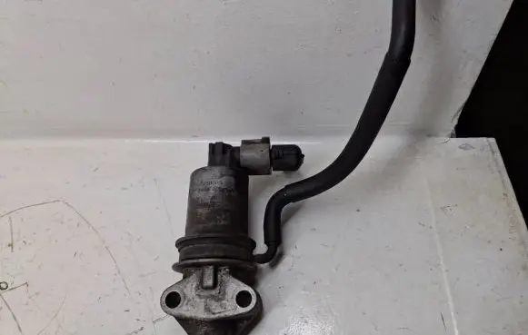 Skoda Octavia Mk1 (1U) EGR valve 06A131501F 12257402