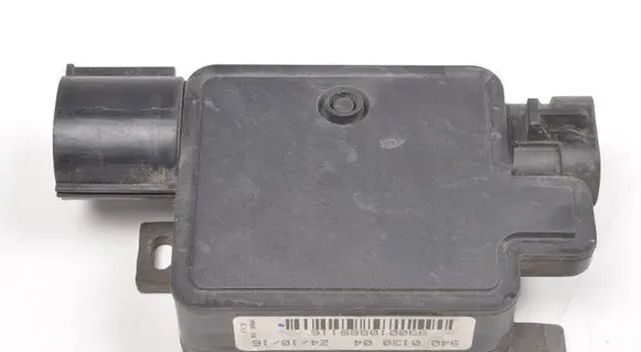 Jaguar XE Coolant fan relay 940013004