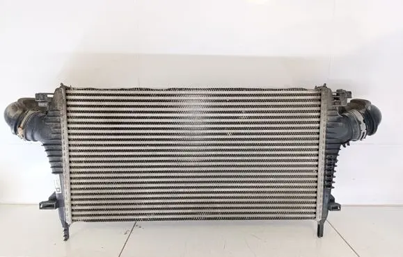 Opel Insignia A Intercooler radiator 13241751