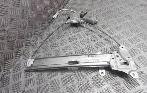 Suzuki Liana Front door electric window regulator 83460-76F10