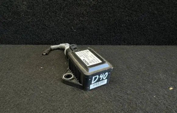 Volkswagen PASSAT B5.5 ESP acceleration yaw rate sensor 8E0907637A