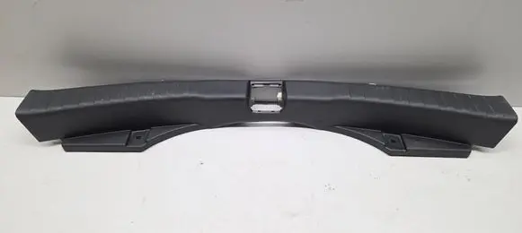 Honda CR-V Tailgate/boot lid lock trim 84640T0AA01ZA