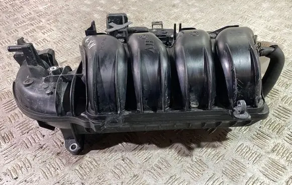 Lexus NX Intake manifold
