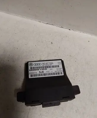 Volkswagen Golf Plus Gateway control module 1K0907530L 1K0907951