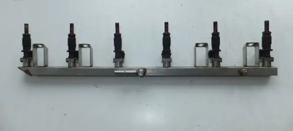 BMW 3 E90 E91 Fuel injectors set 7542070 7542541 7531634