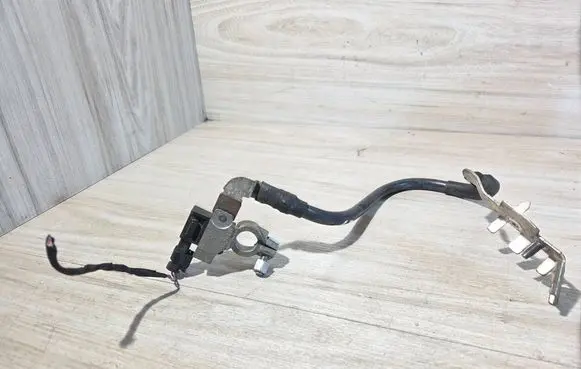 Volkswagen Golf VII Negative earth cable (battery) 5Q0915181C