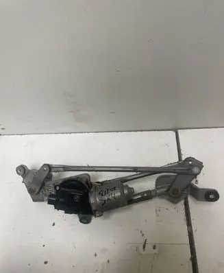 Suzuki SX4 Front wiper linkage and motor 3811079J00