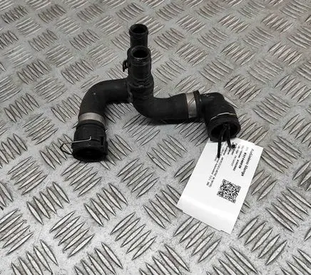 Mercedes-Benz ML W166 Engine coolant pipe/hose A1665003475