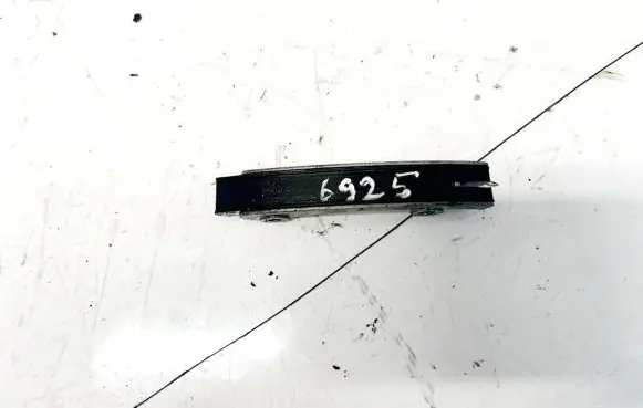 Hyundai Accent Slide rail for timing chain 73482141600