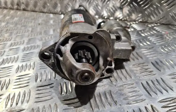Audi A4 S4 B5 8D Starter motor