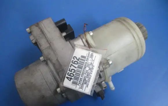 Volkswagen Polo Power steering pump