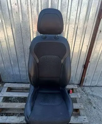 Hyundai i30 Front passenger seat 