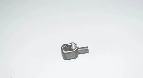 BMW 5 F10 F11 Airbag deployment crash/impact sensor 9224178 65779224178