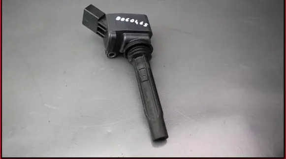 Skoda Citigo High voltage ignition coil 04C905110H 0040102008