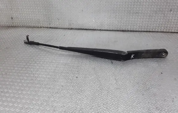 Skoda Octavia Mk2 (1Z) Front wiper blade arm 1Z1955409
