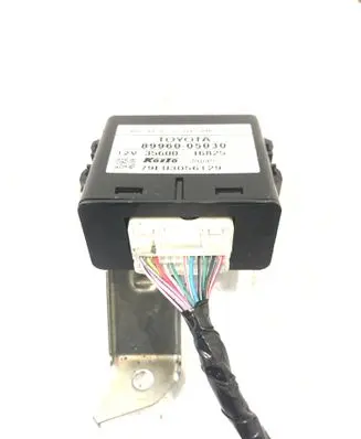 Toyota Avensis T250 Light module LCM 8996005030 3560016825 79EU3056129