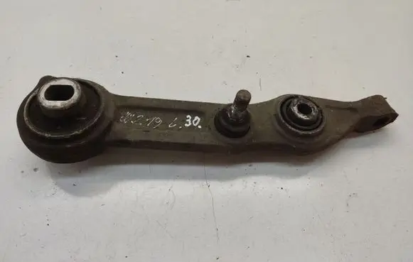 Mercedes-Benz CLS C219 Front lower control arm/wishbone