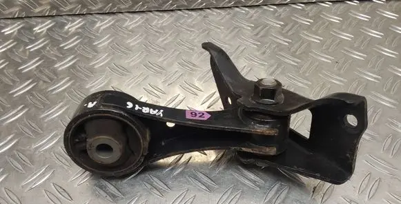 Toyota Yaris Gearbox mount