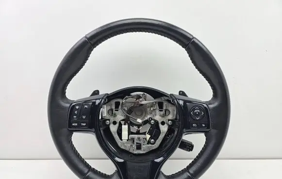 Toyota Yaris Steering wheel 451000500 7867140 310374699B