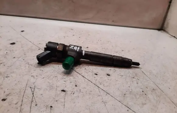 Opel Zafira B Fuel injector 0445110165