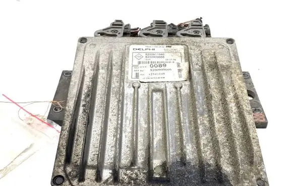 Renault Kangoo II Engine control unit/module ECU 8200909666