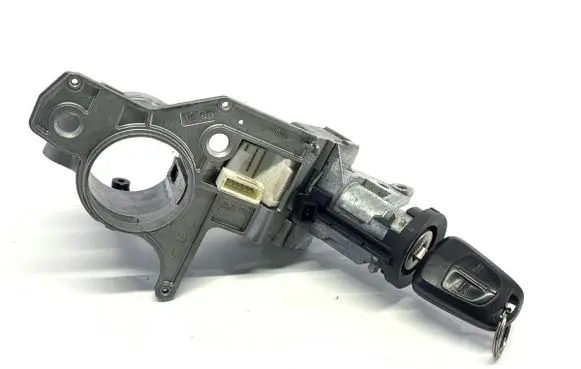 Opel Astra H Ignition lock N0501882