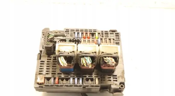 Peugeot 508 Fuse box set 9674921980