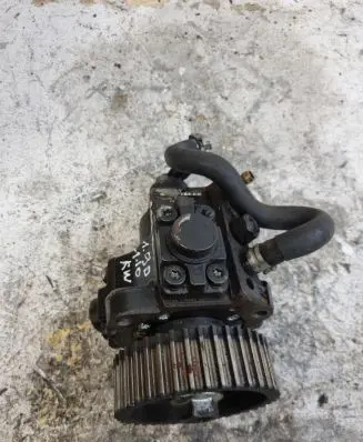 Saab 9-3 Ver1 Fuel injection high pressure pump 0445010184