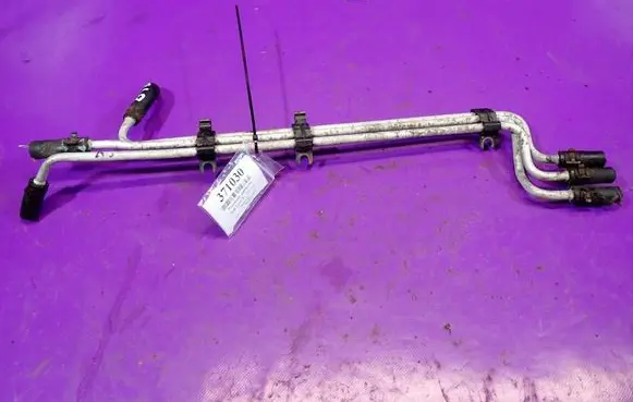 Seat Leon (1P) Fuel line pipe 