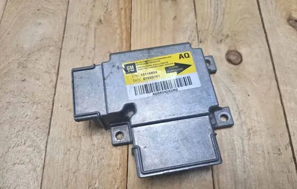 Opel Vectra C Airbag control unit/module 13118804
