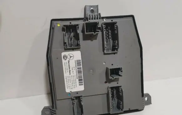 Mercedes-Benz C W205 Other control units/modules A2059006651