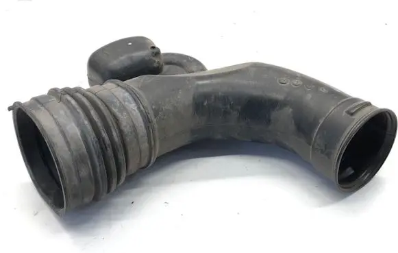 Honda Civic IX Air intake hose/pipe 