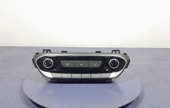 Hyundai i30 Climate control unit 97250G4AA0
