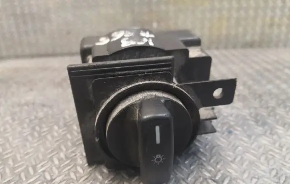 Mercedes-Benz A W169 Light switch 1695453004