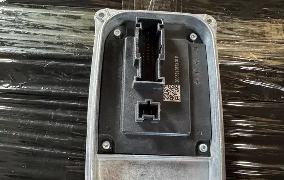 Mercedes-Benz B W247 Xenon control unit/module A2479004204