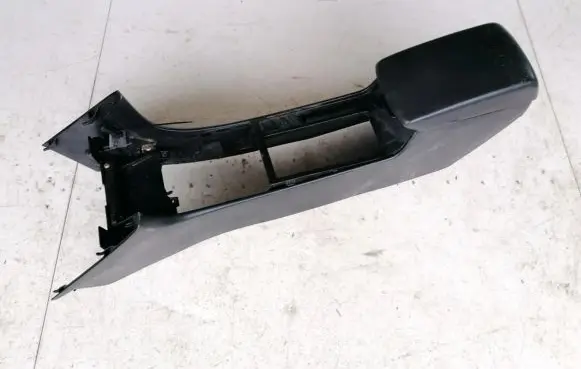 Mazda 3 I Armrest bp4k64428